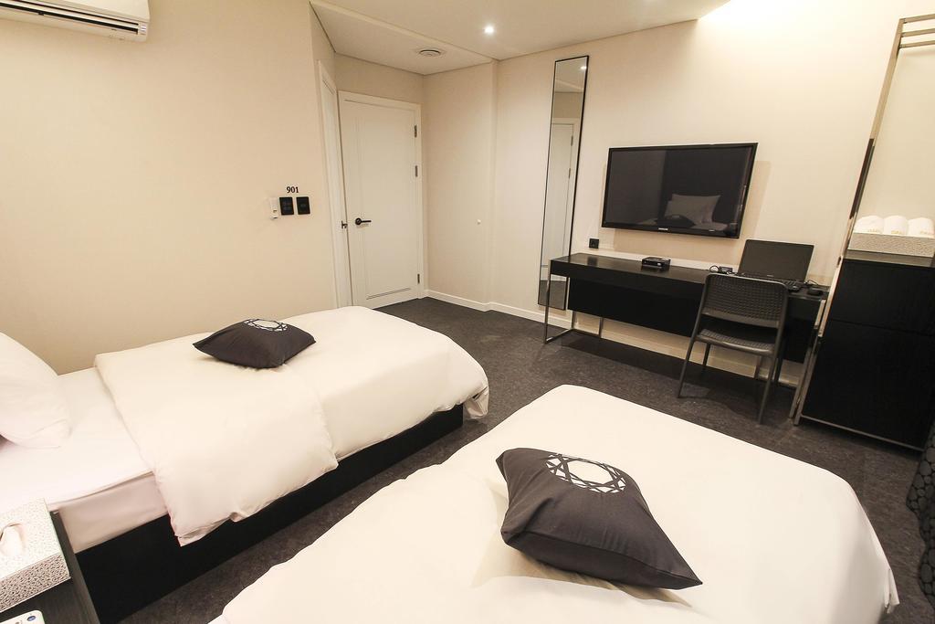 Hotel Cullinan Daechi Seoul Exterior photo