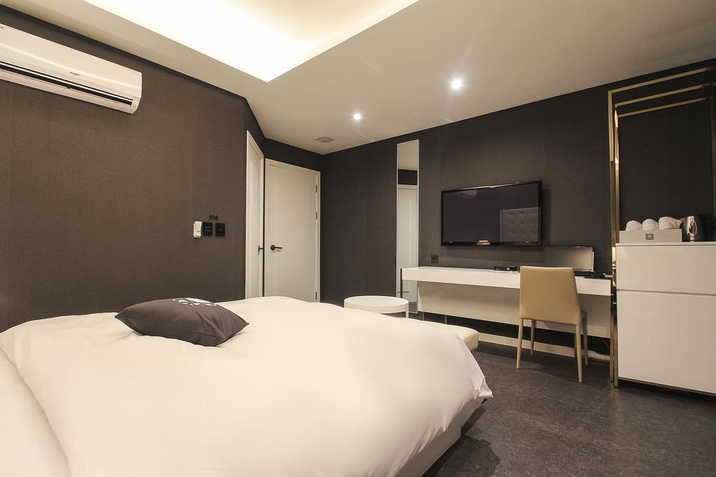 Hotel Cullinan Daechi Seoul Exterior photo